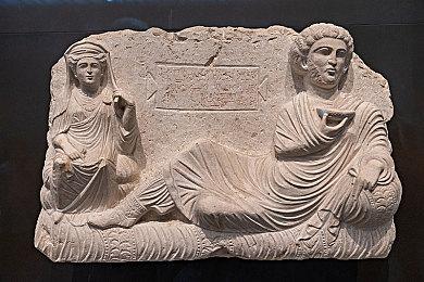 PS5预计销量已突破7000万 Xbox Series X|S去年销量不到500万